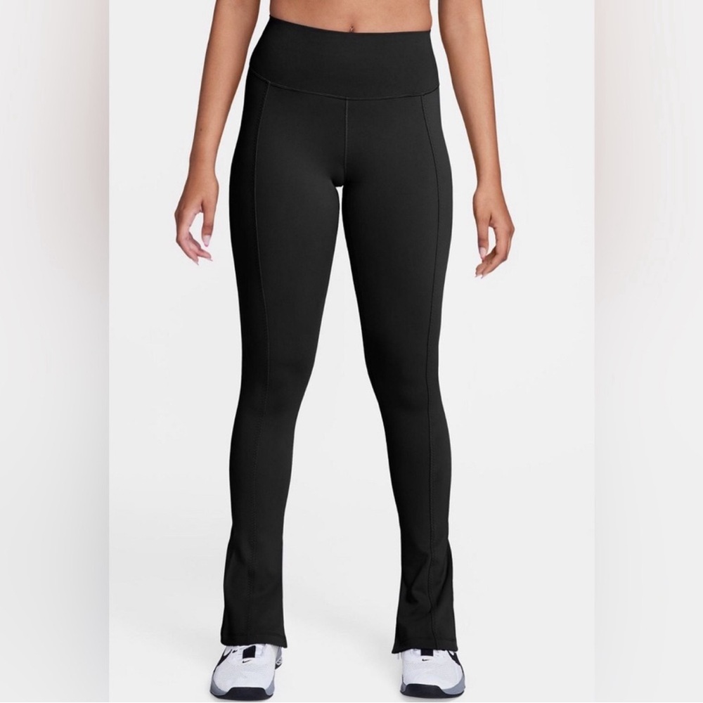Nike Split Hem Leggings Medium NWT